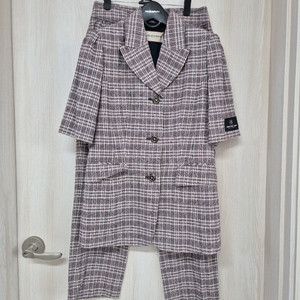 모조에스핀 체크 정장세트