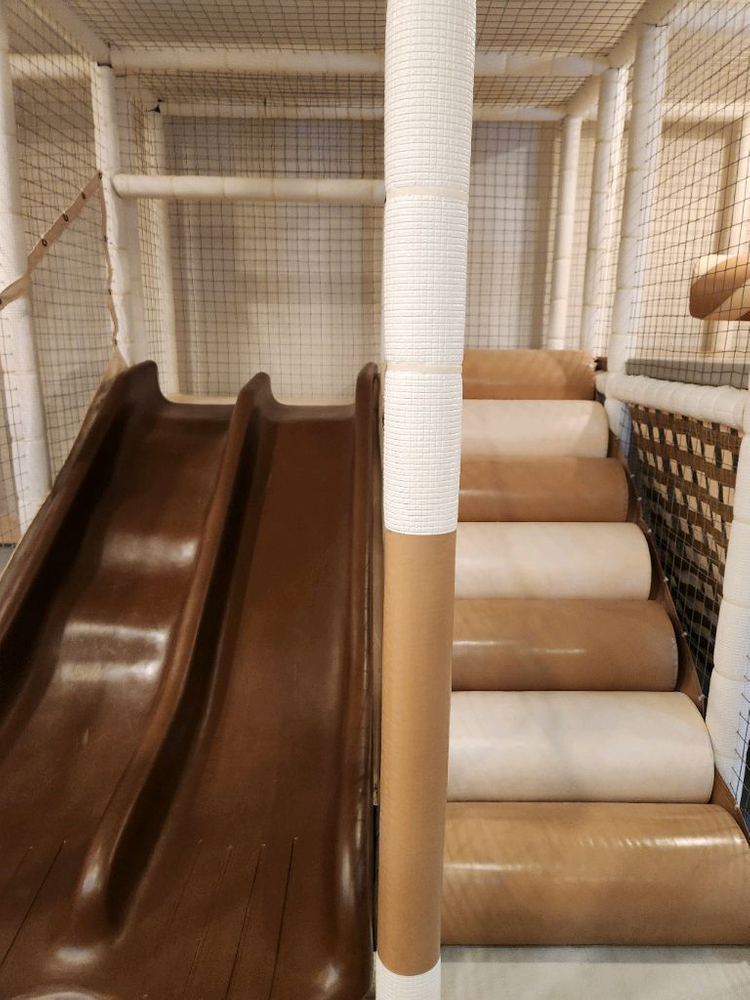 정글짐 어린이실내놀이터 이미지