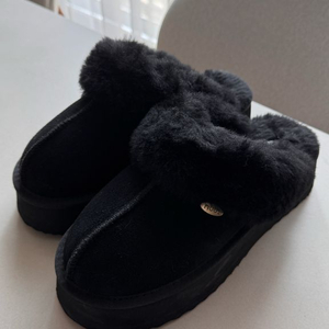 누스 리얼레더 어그 슬리퍼 팝니다 거의 새거 이미지