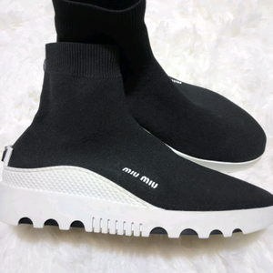 미우미우 삭스 여성스니커즈37(정품) 이미지