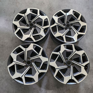 팰리세이드 캘리그라피 20인치 순정휠 중고휠 팝니다 / 싼타페 쏘렌토 카니발 이미지