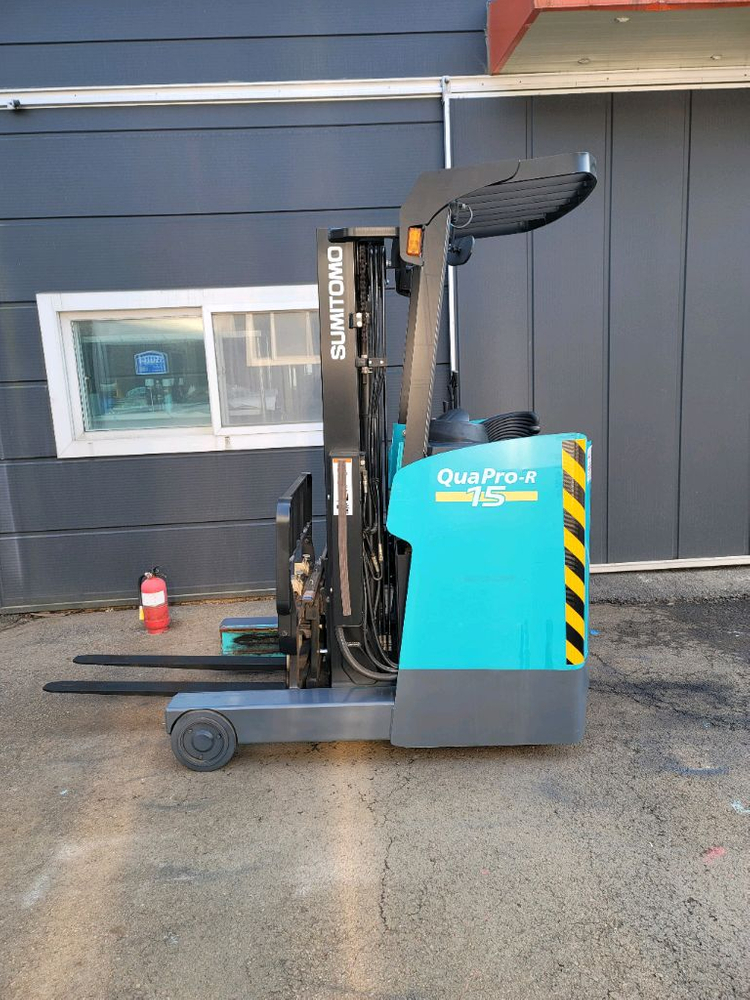 신차급 스미토모 1.5톤 4.5M3단 입식지게차 판매 이미지