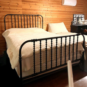 미라지가구 철재 침대프레임 퀸사이즈 이미지