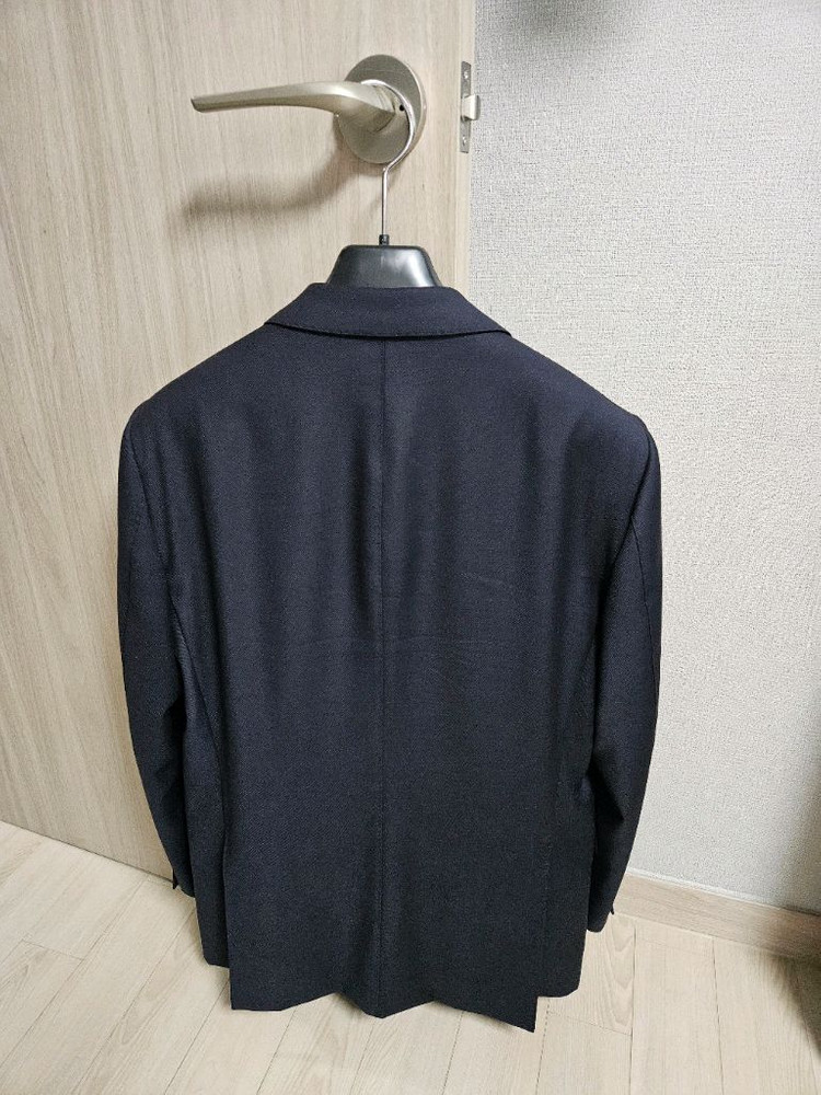 타임옴므 정장 네이비 제냐원단 50사이즈 상의100 하의33 이미지