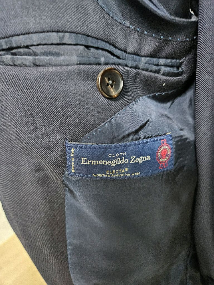 타임옴므 정장 네이비 제냐원단 50사이즈 상의100 하의33 이미지