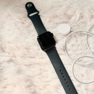 애플워치 se2 40mm 이미지