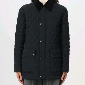 (정품) 신상 백화점라인 버버리 여성 퀼팅 자켓 블랙 m(66) 새상품