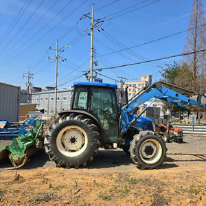 농업용 트랙터 + 로더 세트 이미지