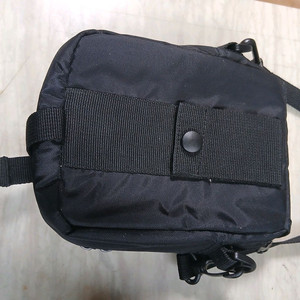 패션크로스백 커피보온통 이미지