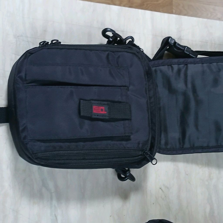 패션크로스백 커피보온통 이미지