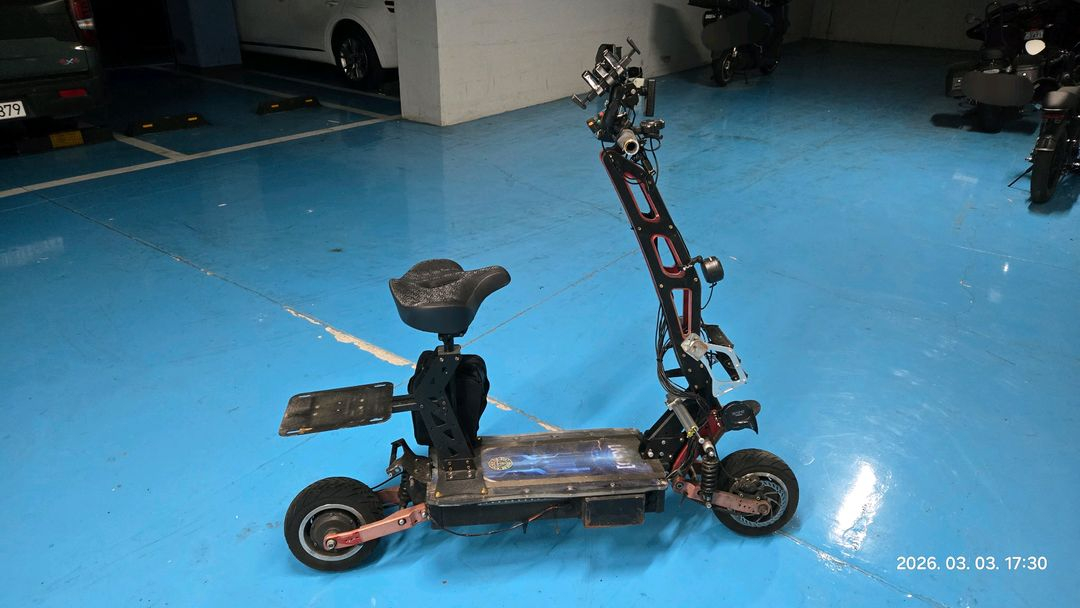 (울산 직거래만) 킥싸다 T13 전동킥보드 60V 40AH 이미지