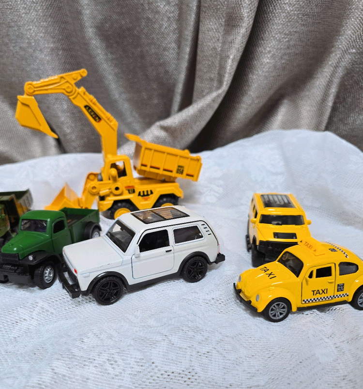 스포츠카 굴삭기 승용차 등 새상품 일괄--3