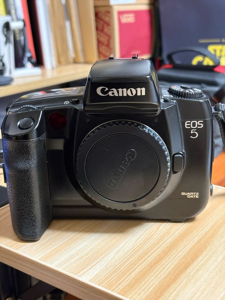 캐논 eos5 + 캐논 ef50mm f1.4 usm 이미지