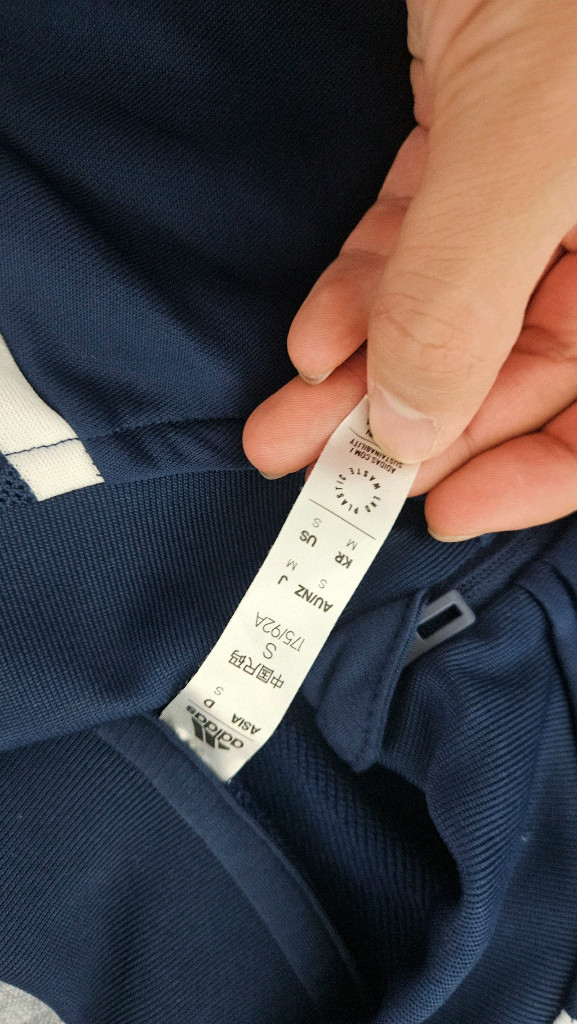 아디다스 콘디보22 트레이닝탑 하프집업--2