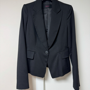 검정 자켓 (면접용)