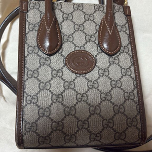 구찌 크로스백 이미지