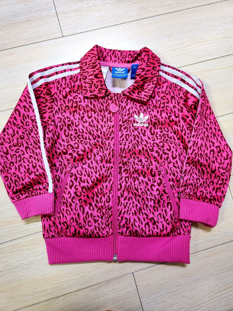 아디다스 키즈집업&바람막이점퍼일괄 이미지