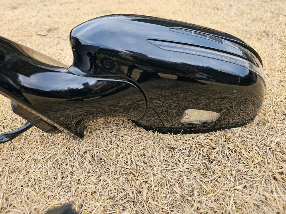 벤츠 공용 사이드미러 CLS350 CLS500 등 이미지