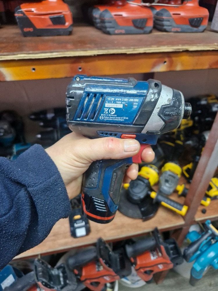 보쉬충전임팩드라이버 GDR10.8LI 충전임팩드릴 보쉬10.8V A급 이미지