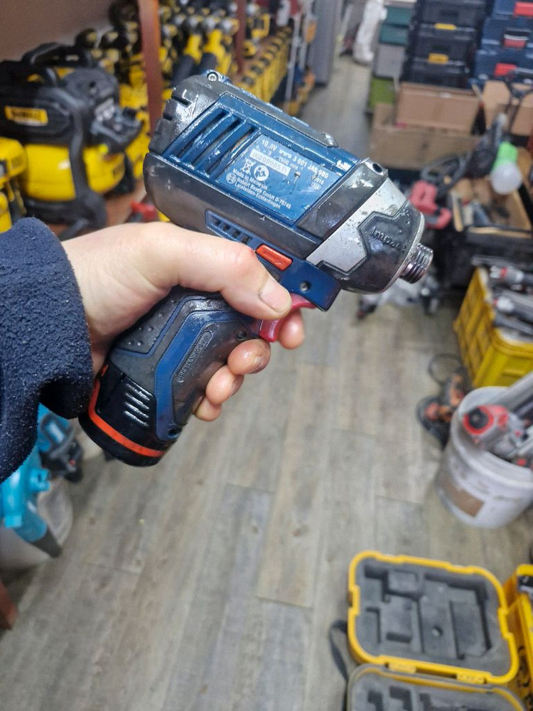 보쉬충전임팩드라이버 GDR10.8LI 충전임팩드릴 보쉬10.8V A급 이미지