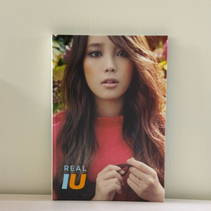 아이유 리얼 앨범 이미지