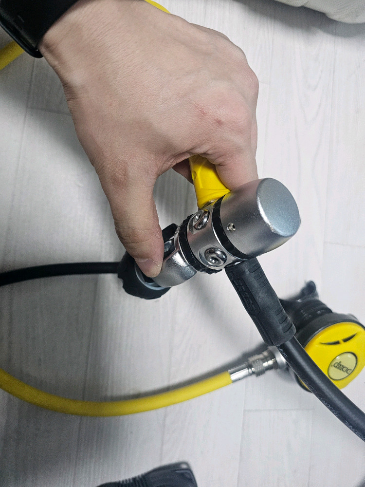 스쿠버 호흡기 세트 (크레시 Compact XS / AC2 1단계)--7