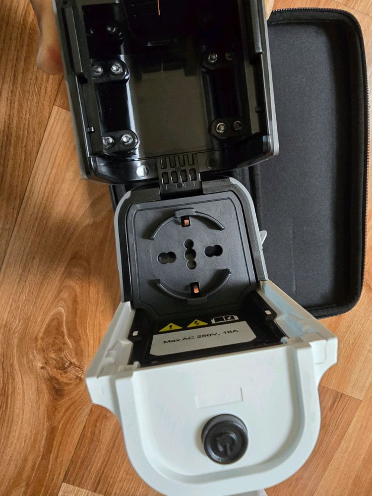 기아 EV6 V2L 커넥터 팝니다 이미지