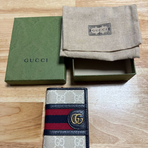 명품 루이비통 보테가 구찌 오피디아 리미티드 한정판 카드지갑 판매합니다 이미지