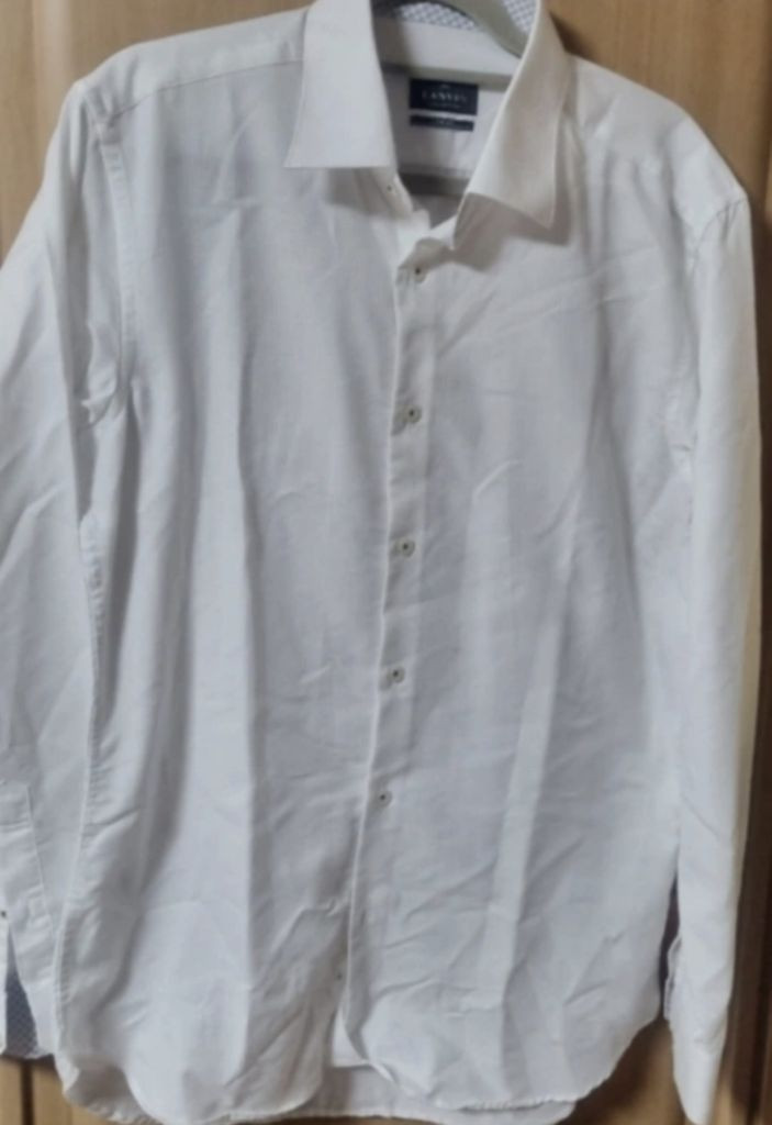 랑방 남성 화이트 셔츠 슬림핏 100사이즈 미착용품 이미지