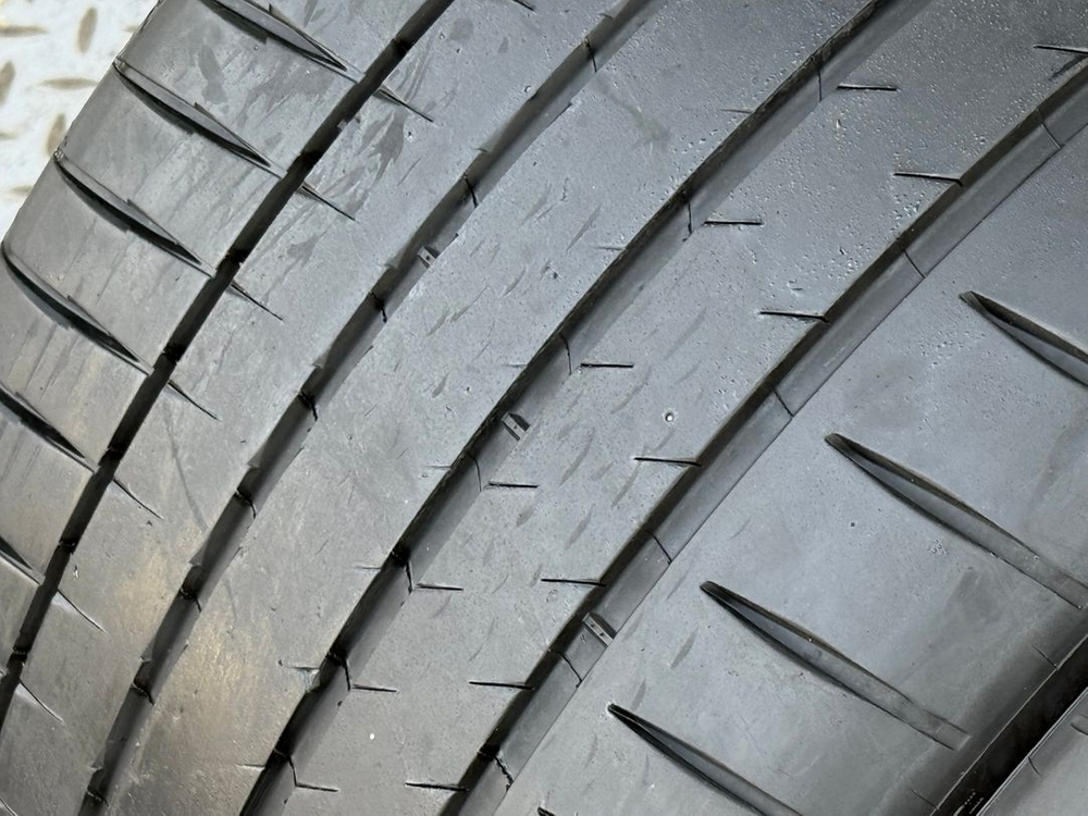 295 30 21 미쉐린타이어 ps4s 중고타이어 2953021 미쉐린 이미지