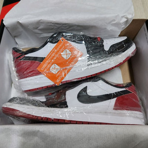 조던 1 레트로 로우 OG 블랙토 270 이미지