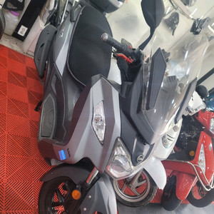 20년식 SYM 조이맥스300 중고오토바이 스쿠터