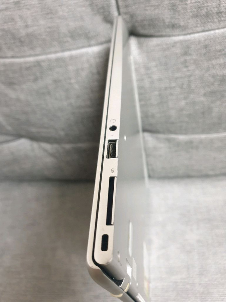 HP ENVY 노트북 i3-6100U, 고해상도 3200x1800 이미지