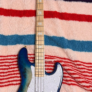 스윙 재즈4v Swing Jazz 4v blue burst