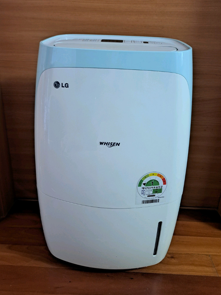 LG 10리터 대용량 제습기 이미지