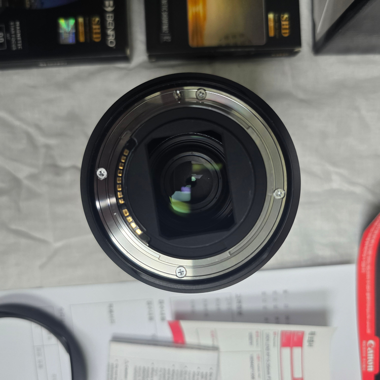 캐논 RF 15-35mm F2.8 L IS USM (풀박+벤로 나이트필터)--4