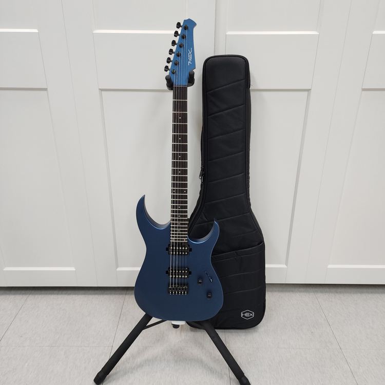 헥스 슈퍼스트랫 일렉기타 SE200 PB--0