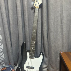 코로나베이스 기타 + 고퍼우드 아크베이스 앰프 세트 이미지