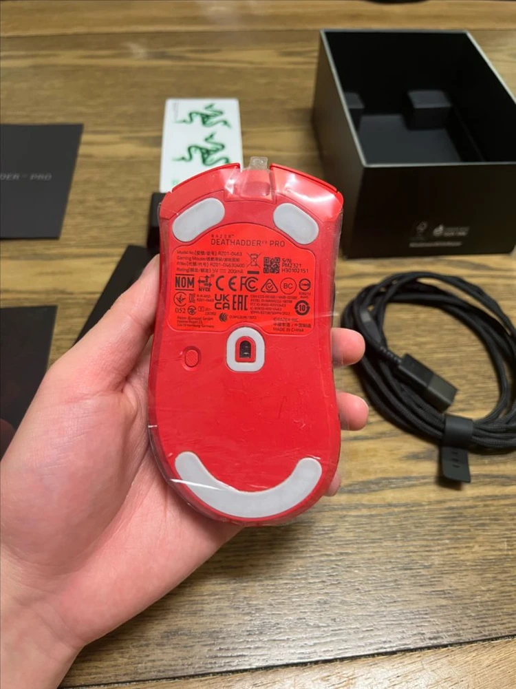 레이저 데스에더 v3 pro 이미지