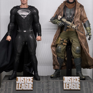 핫토이 잭 스나이더의 저스티스리그 블랙 슈퍼맨 & 나이트메어 배트맨 합본