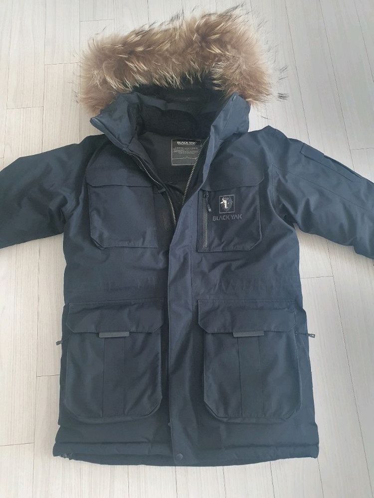 블랙야크 아이스버그 패딩 점퍼 90--8