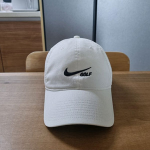 나이키 골프 헤리티지86 퓨추라 자수 볼캡 모자 이미지