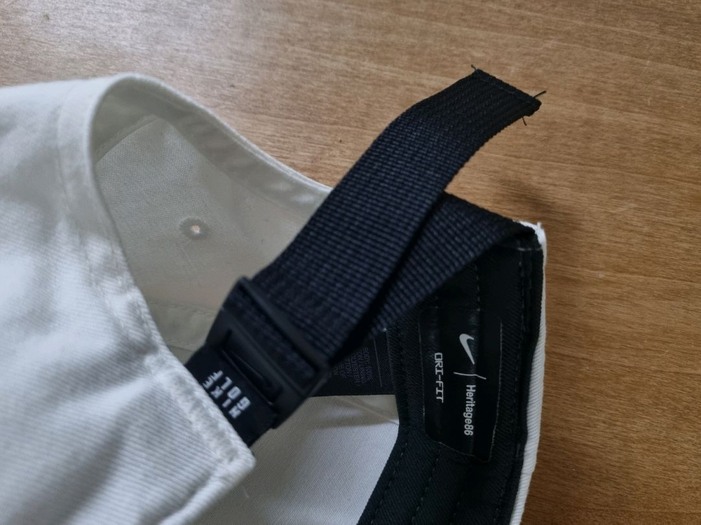 나이키 골프 헤리티지86 퓨추라 자수 볼캡 모자 이미지