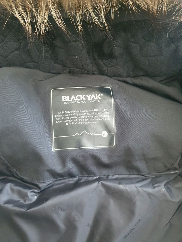 블랙야크 아이스버그 패딩 점퍼 90--3