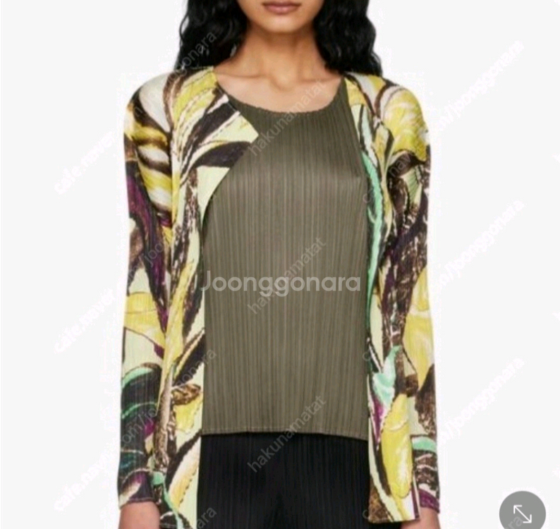 이세이미야케 플리츠플리즈 타르디보 가디건 3사이즈 카키 새상품--1