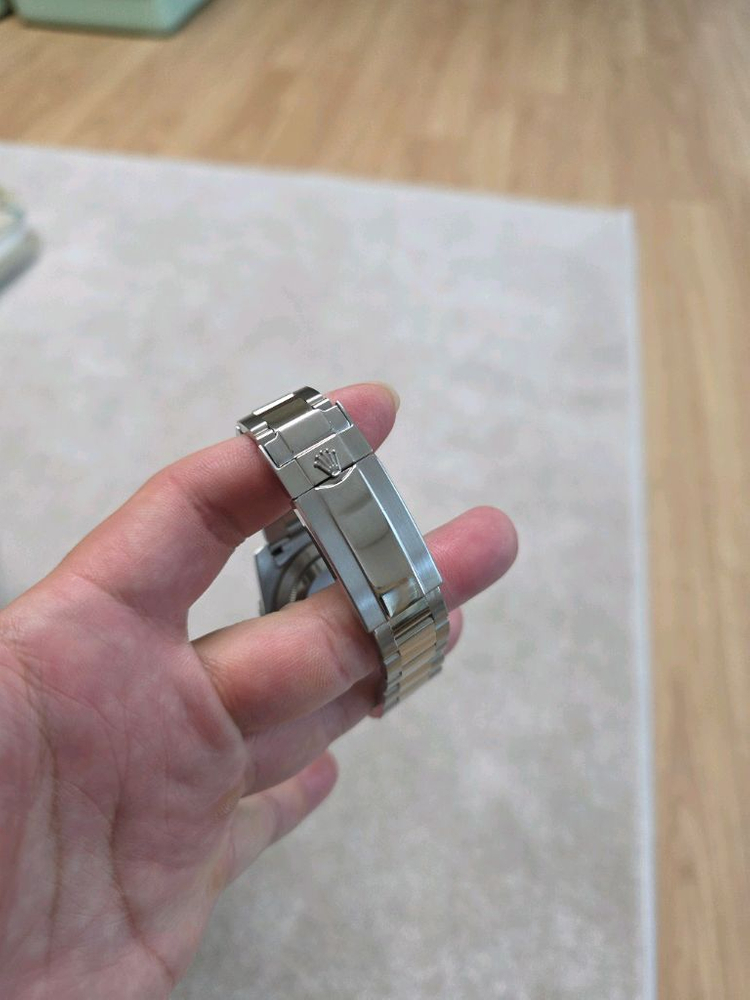 롤렉스 GMT 마스터2 이미지