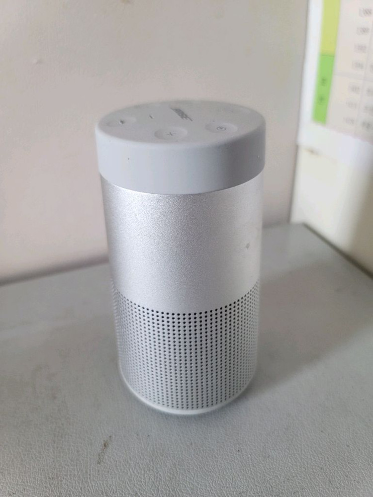 보스 사운드링크 리볼브2 블루투스 스피커 이미지