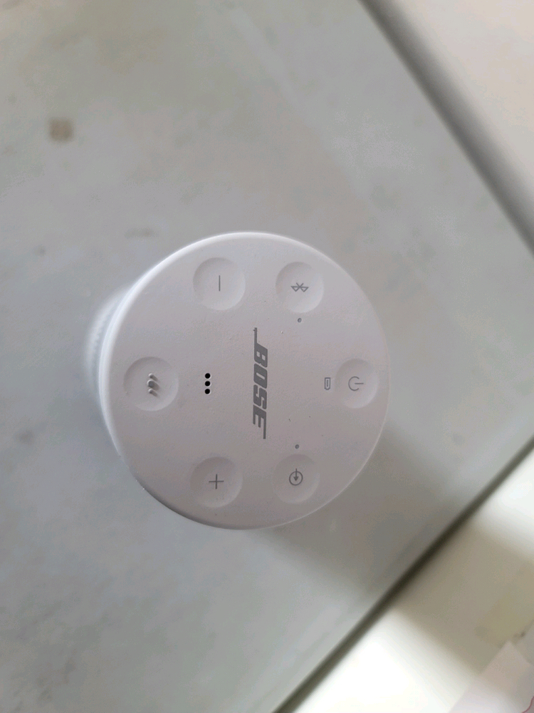 보스 사운드링크 리볼브2 블루투스 스피커 이미지