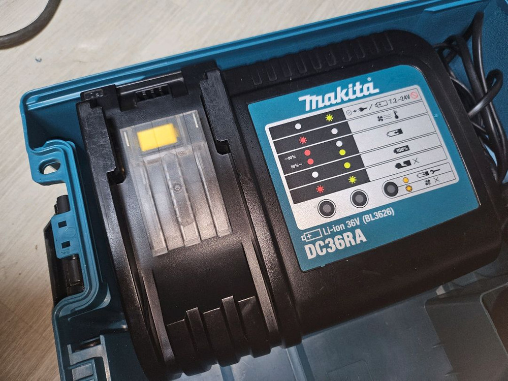 마끼다 36볼트 충전 로타리 앙카 해머 뿌레카 파쇄 드릴 세트 이미지