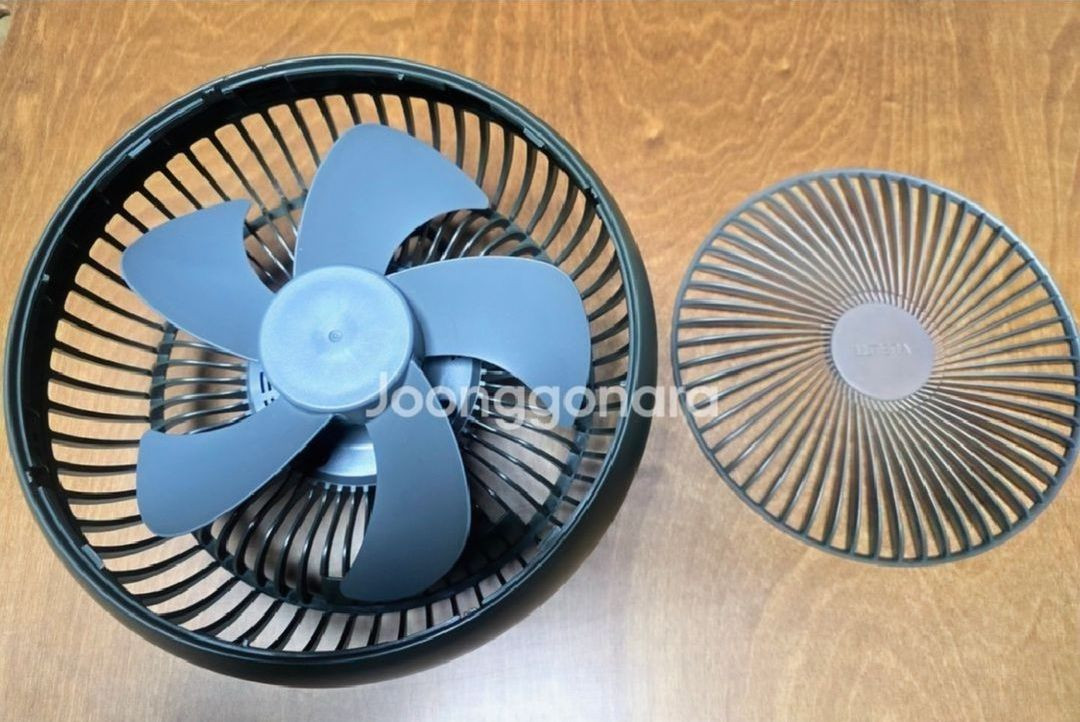 루메나 FAN BOOST 무선 써큘레이터 + CT1 삼각대 풀세트 입니다 이미지